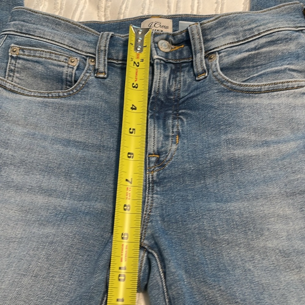 NWOT J. crew 9” Toothpick Denim- size 2 (25) - Picture 3 of 9